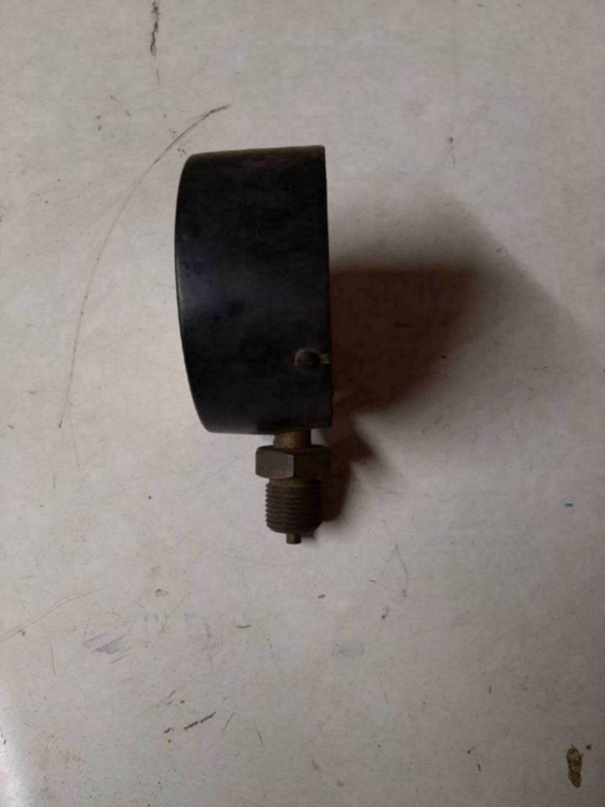 Großer Druck-Manometer 2