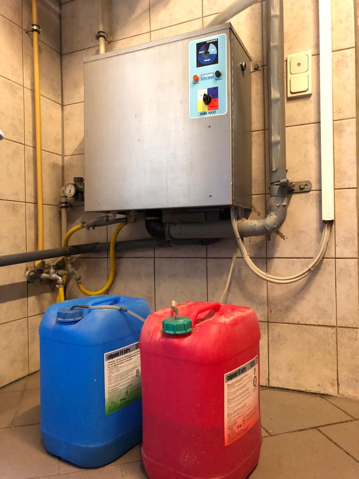 Melotte Ziegen-Melkanlage + Waschautomat 2