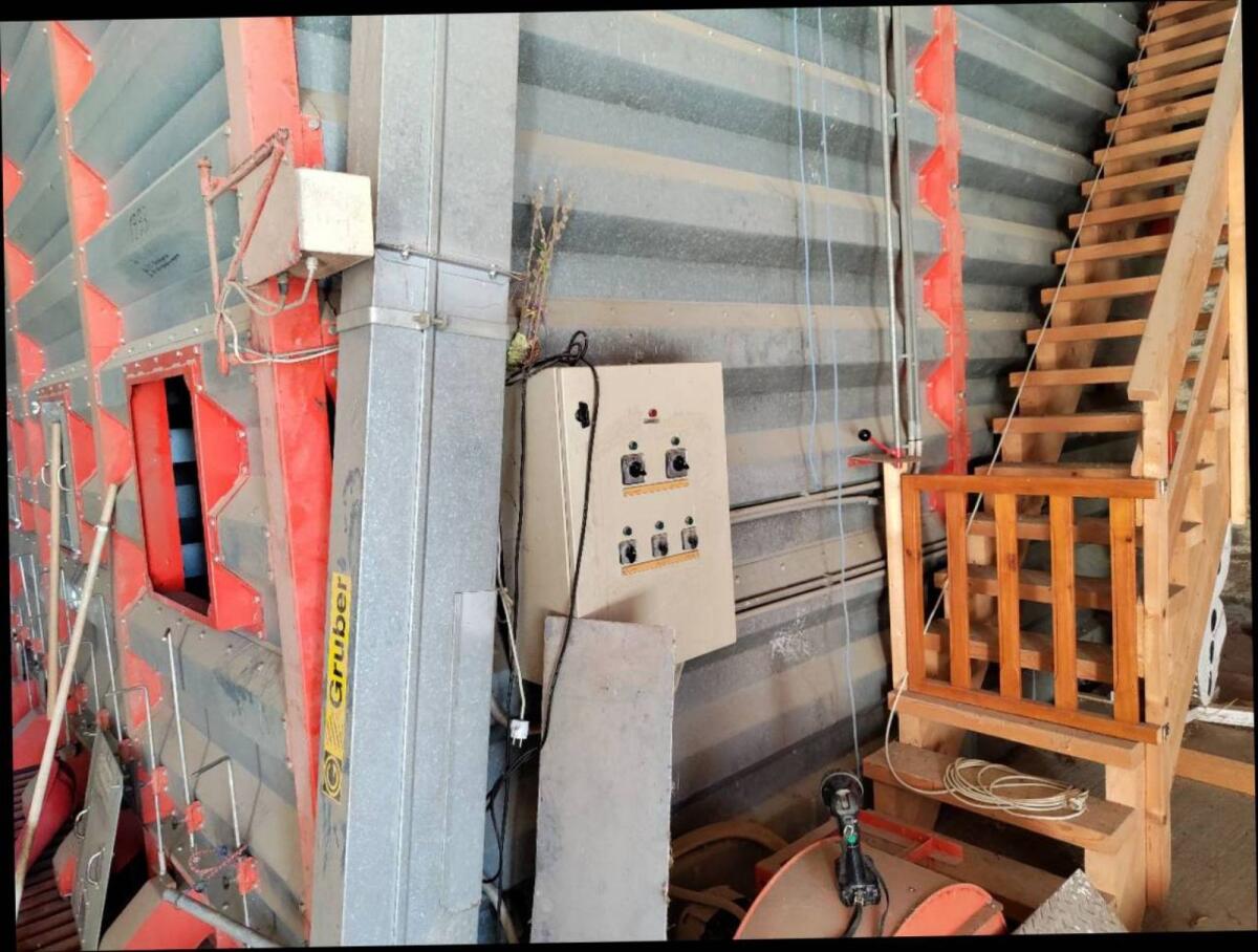 Gruber Lager mit Fließboden 3