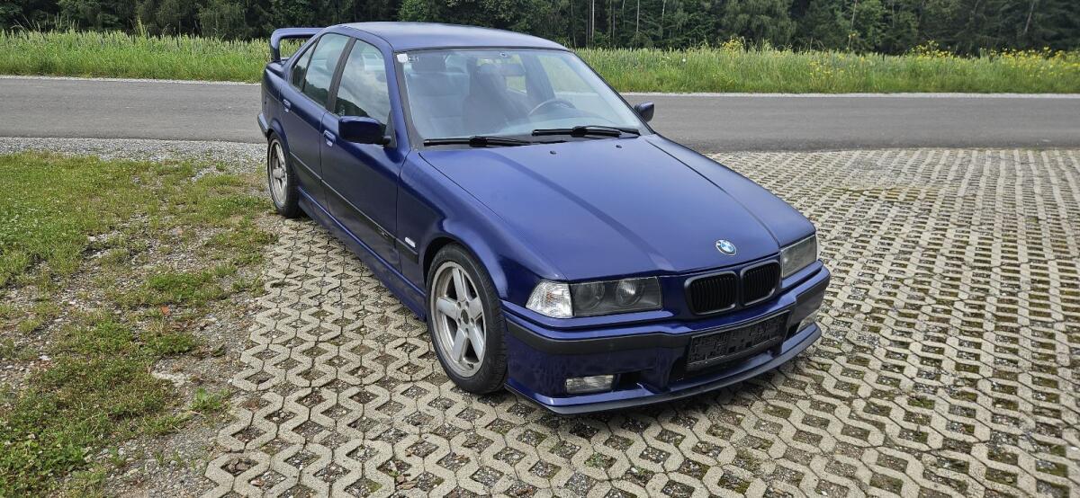 Bitte Fahrzeug  Aufbereitung  an 3