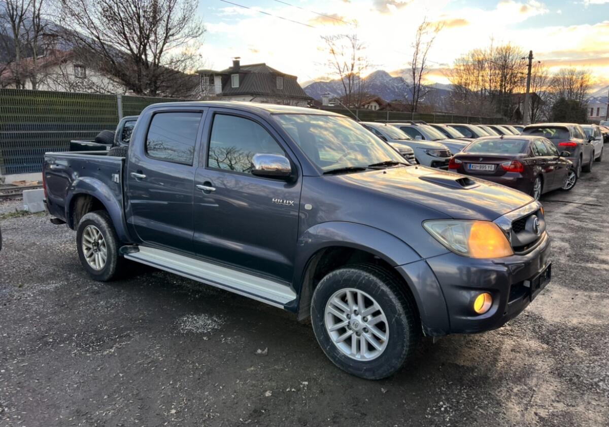 Suche Toyota Hilux, generell alle Pickups 1