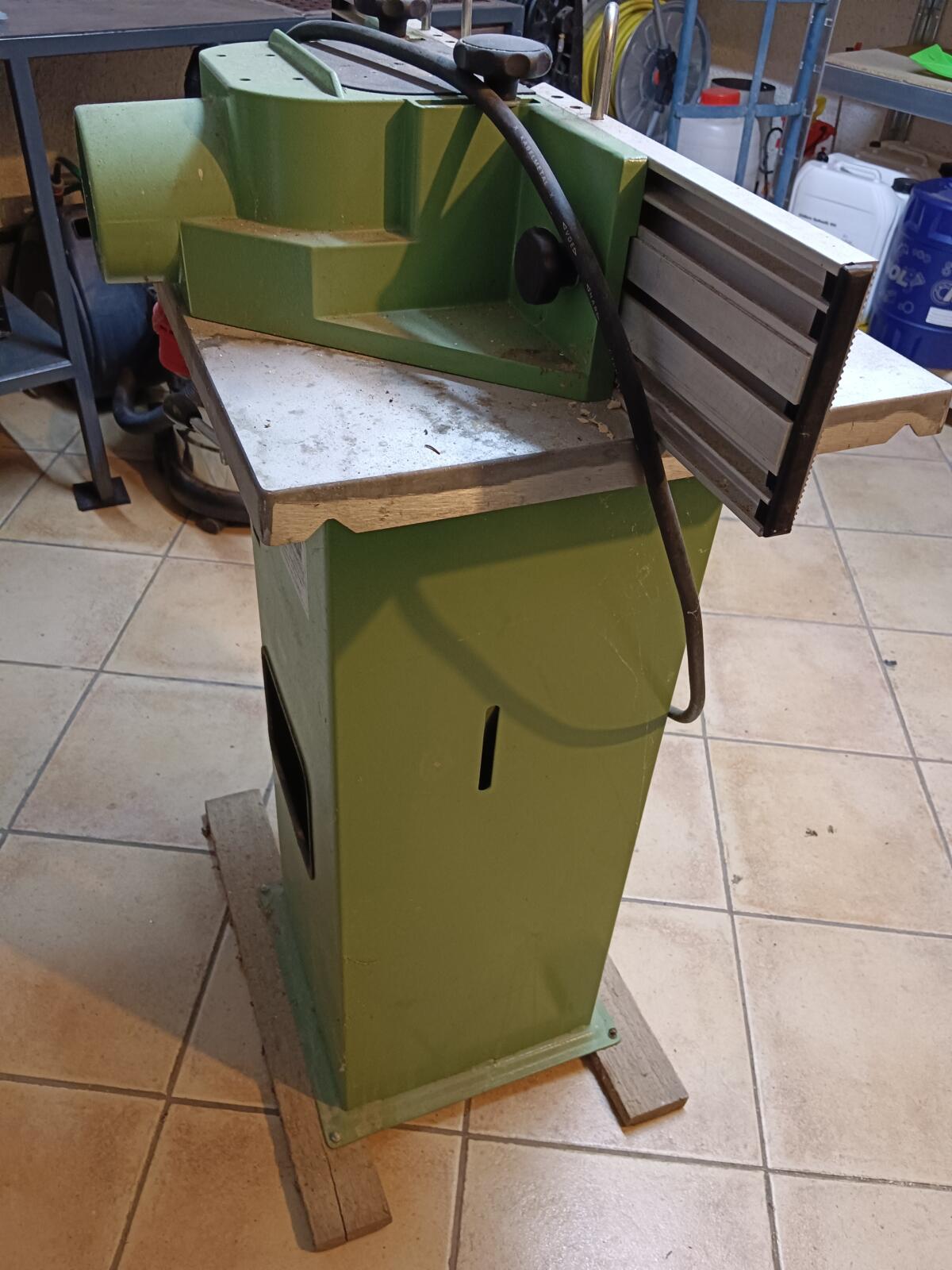 Tischfräsmaschine 2