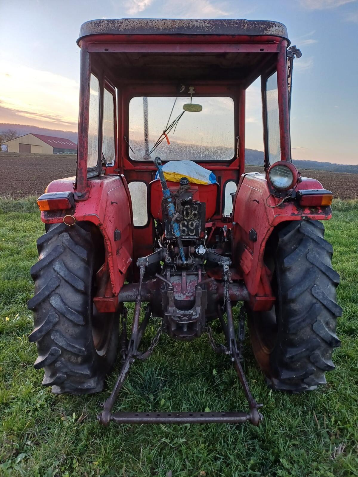 Massey Ferguson 135 3