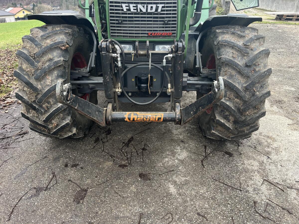 Hauer Fronthydraulik für Fendt 2