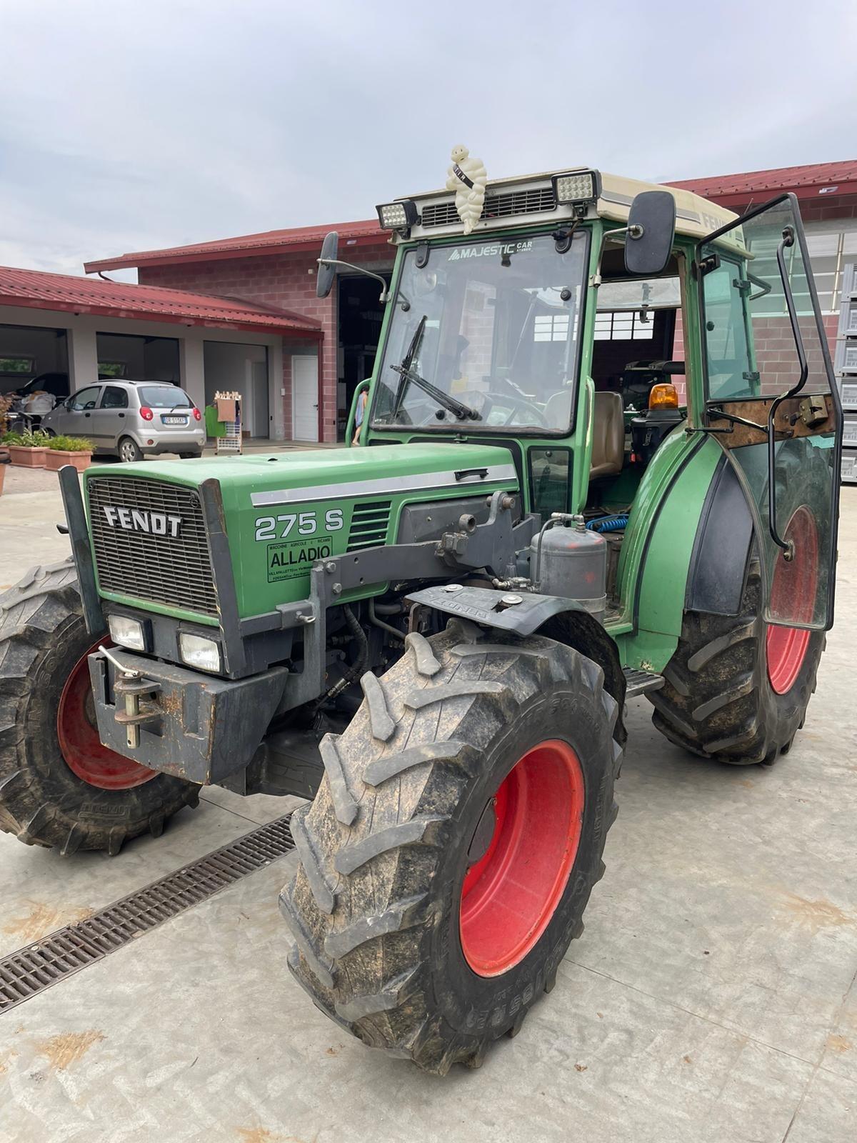 Fendt 275 S Traktor 2