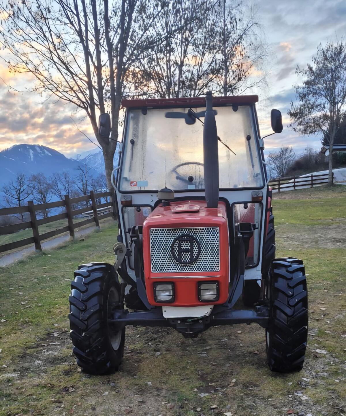 Lindner 1450 A Traktor 2