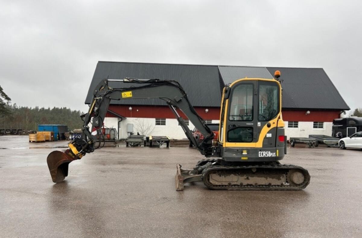 Volvo ECR58 Plus 1