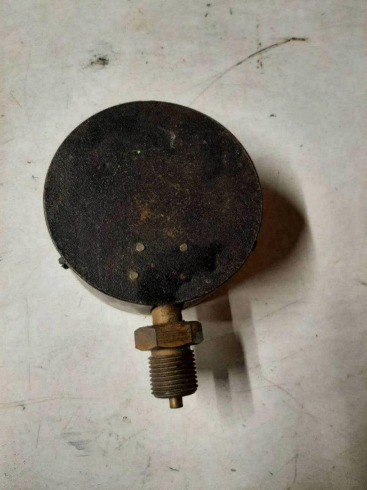 Großer Druck-Manometer 3