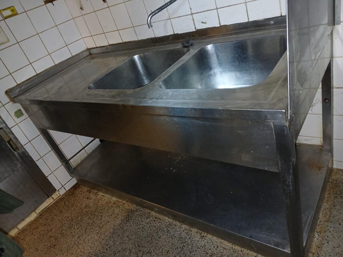 Doppelabwasch 170 x 70 cm 1