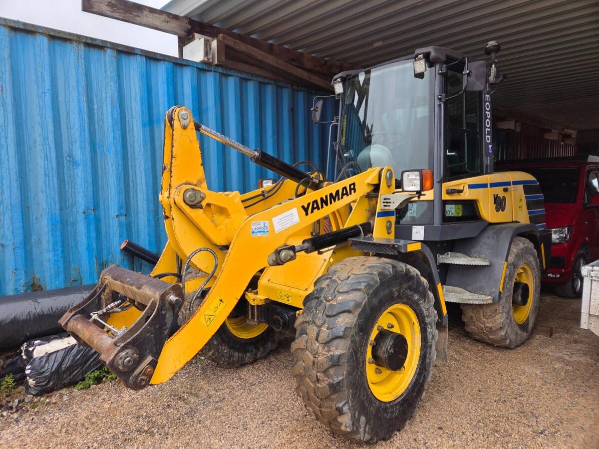 Radlader Yanmar V80 1