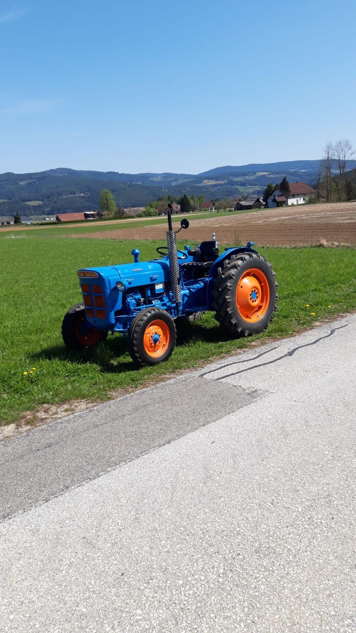 Fordson Super Dexta 1