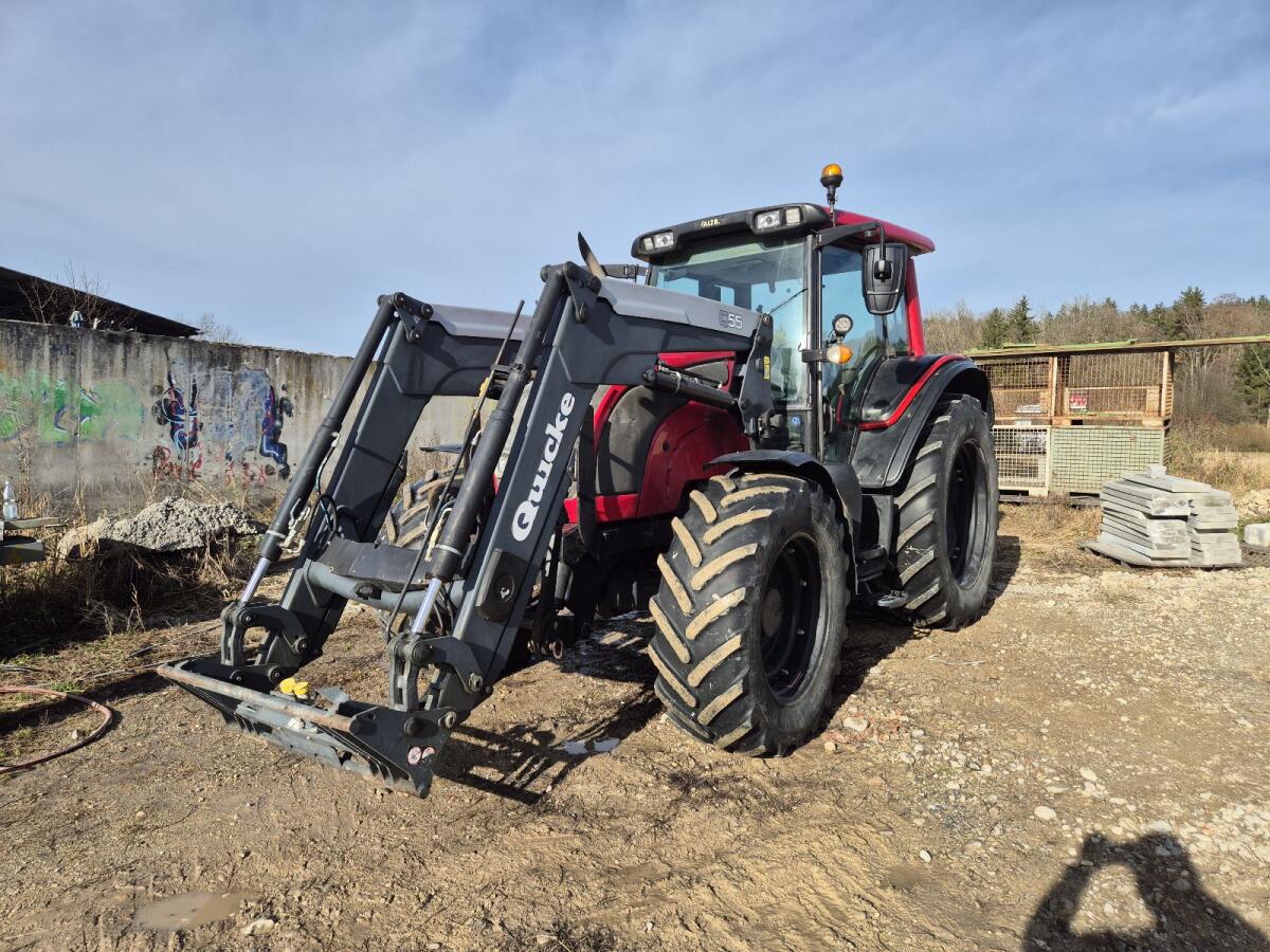 Valtra N 101 Hitech Traktor 1