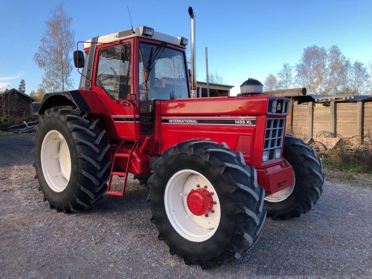 Case International IH 1455 XL 1