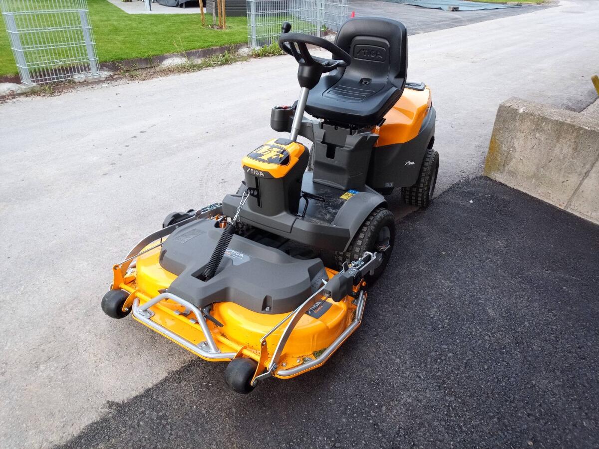 Stiga Park 500 inkl. Mähdeck 2