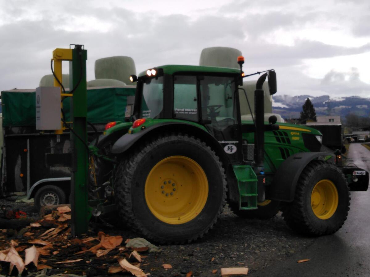 Holzspalter 30 t mit Eilgang 1