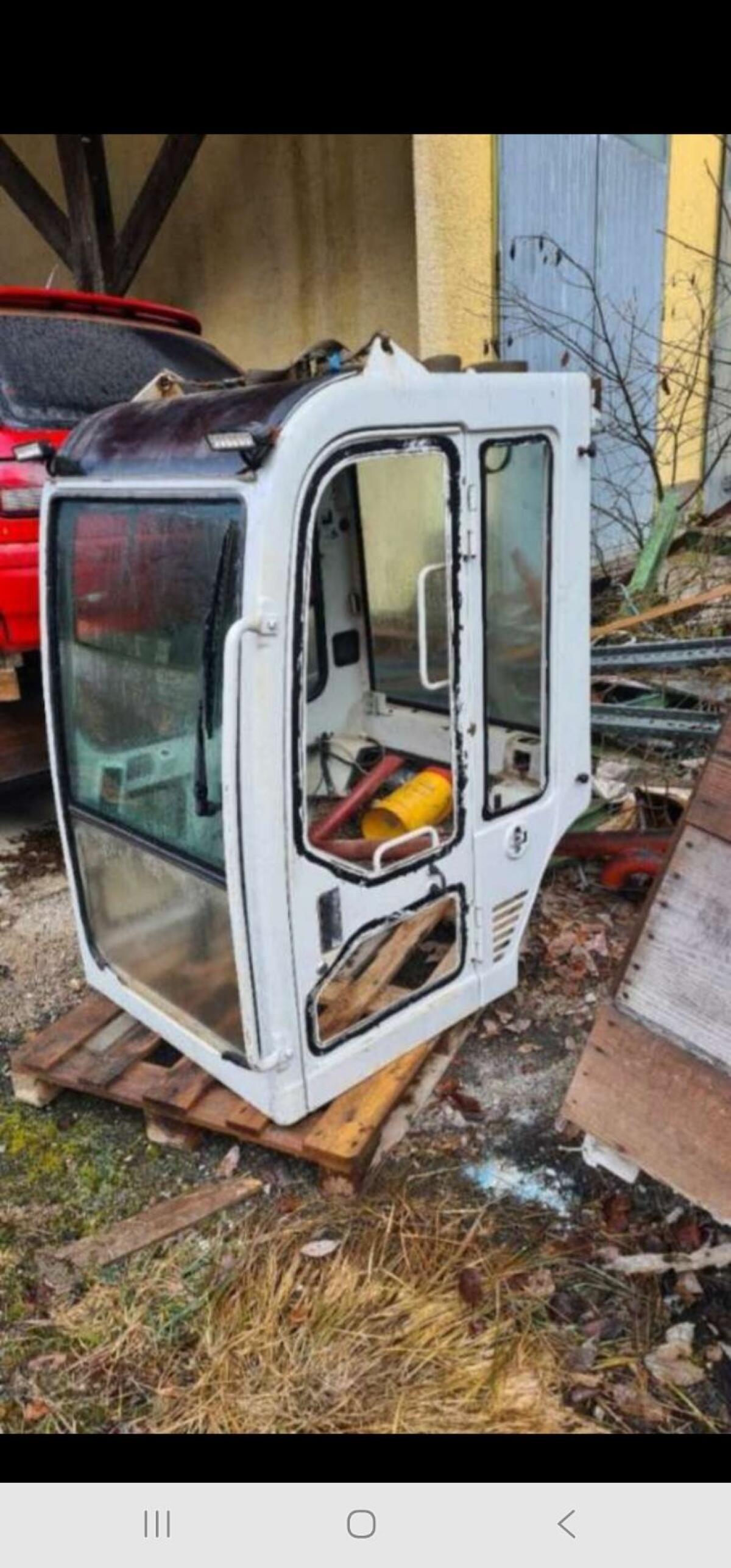 Baggerkabine TB016 2