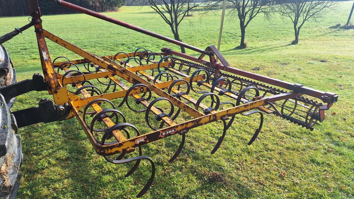 EBRA Federzahnegge / Federzinkenegge 1