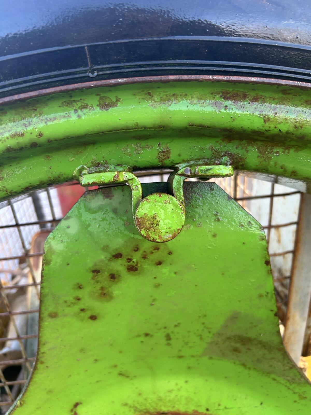 Hintere Felge Steyr T80a 3