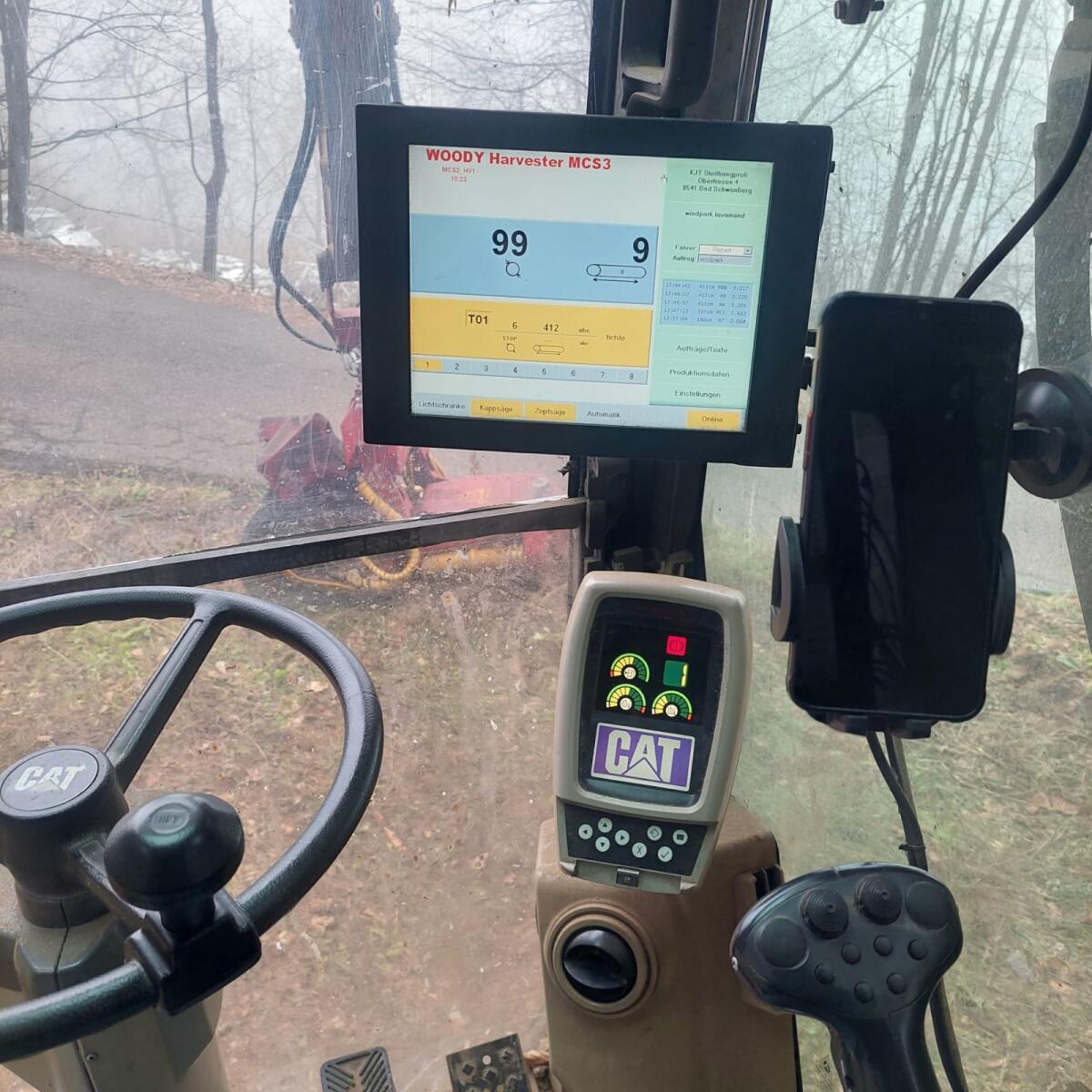 CAT Mobilbagger & Woody 60 3