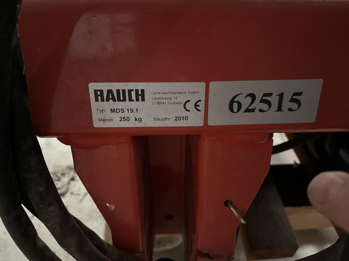 Rauch Düngerstreuer 2