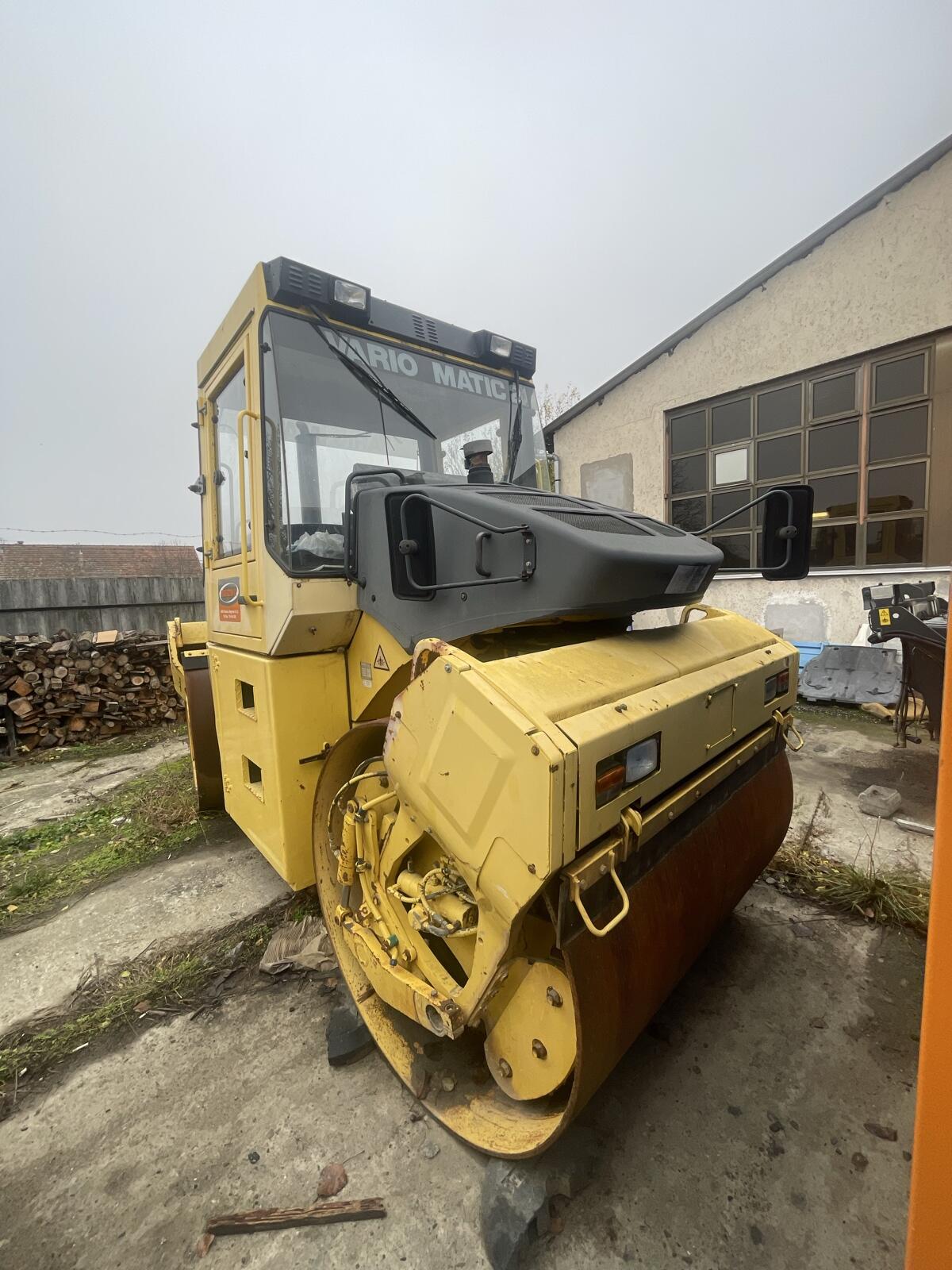 Bomag BW 174 AD Tandemwalze 9 t, VIBRO 1