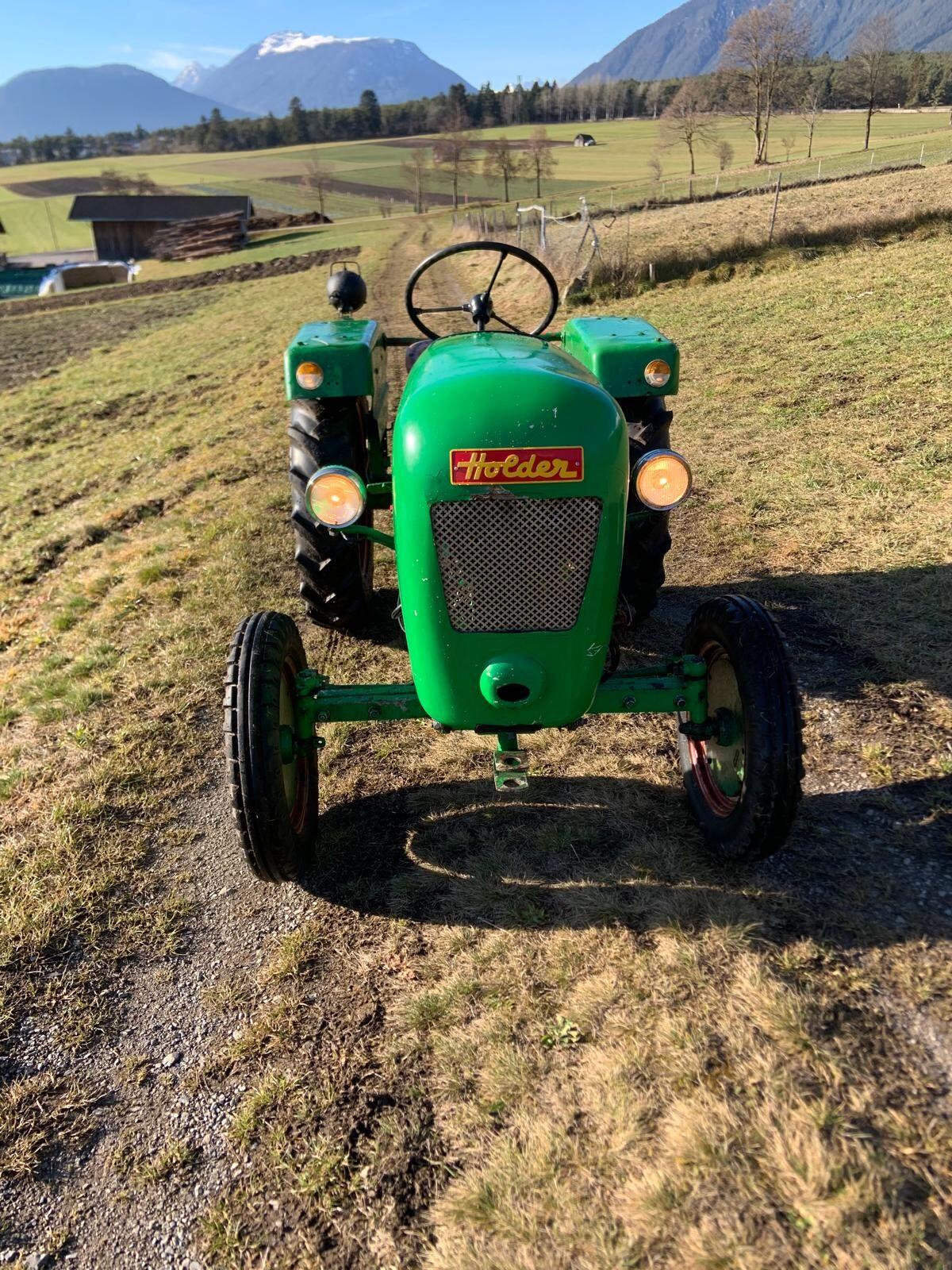 Verkaufe Holder B12 Traktor 1