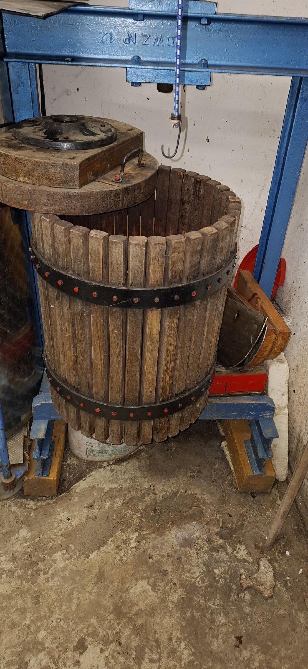 Weinpresse 3