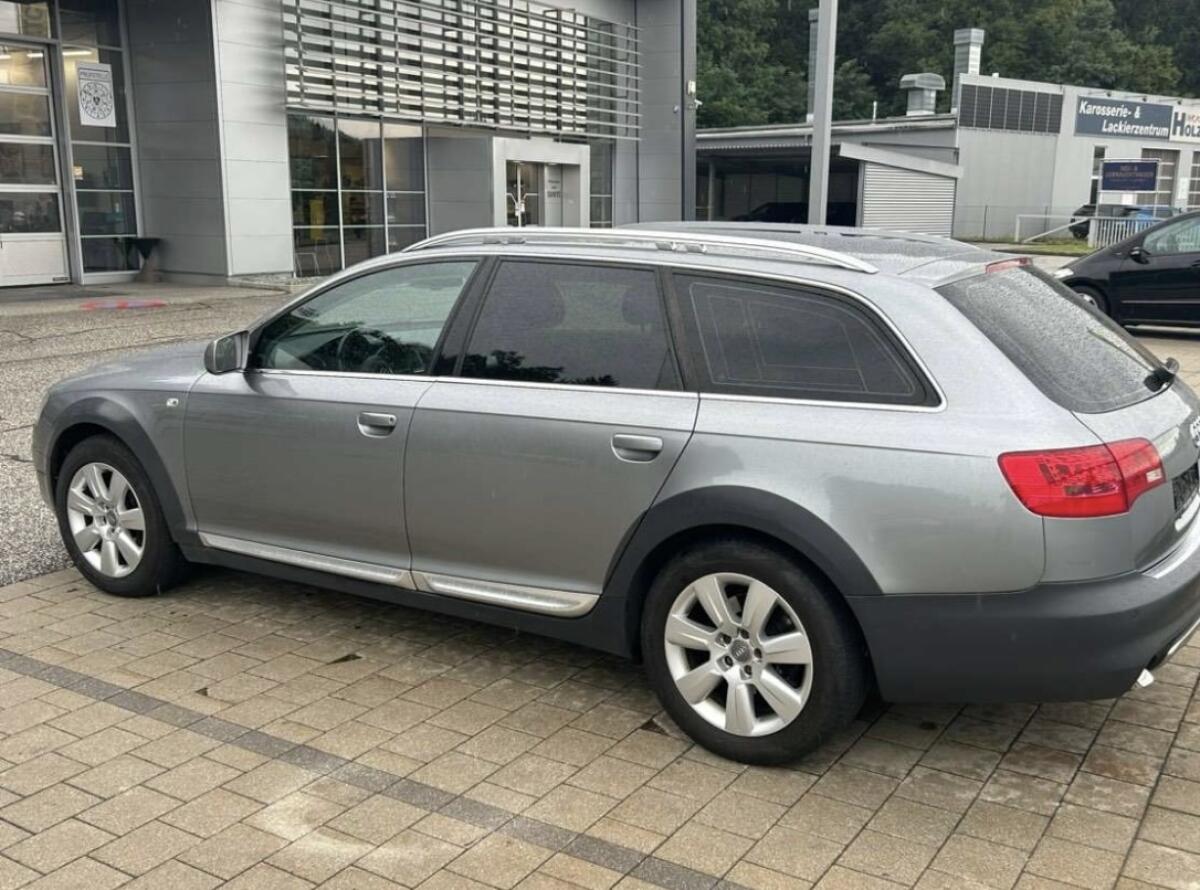 Audi A6 Allroad TDI V6 2,7 TDI Quattro Allrad 2