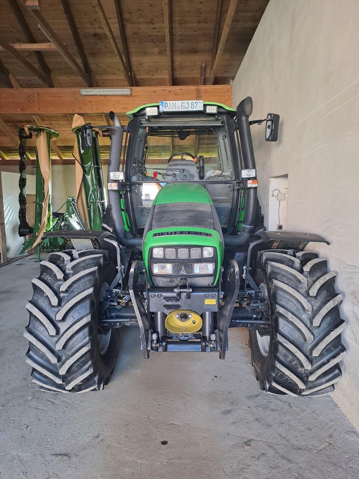 Deutz Fahr Agrotron 120 1