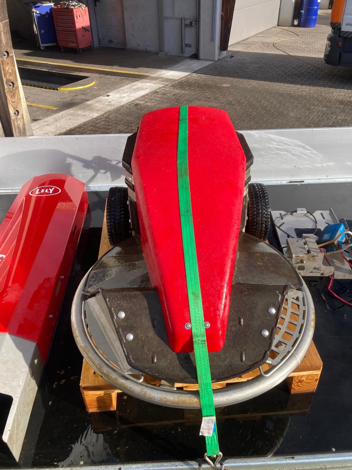 Discovery 90S Lely Control