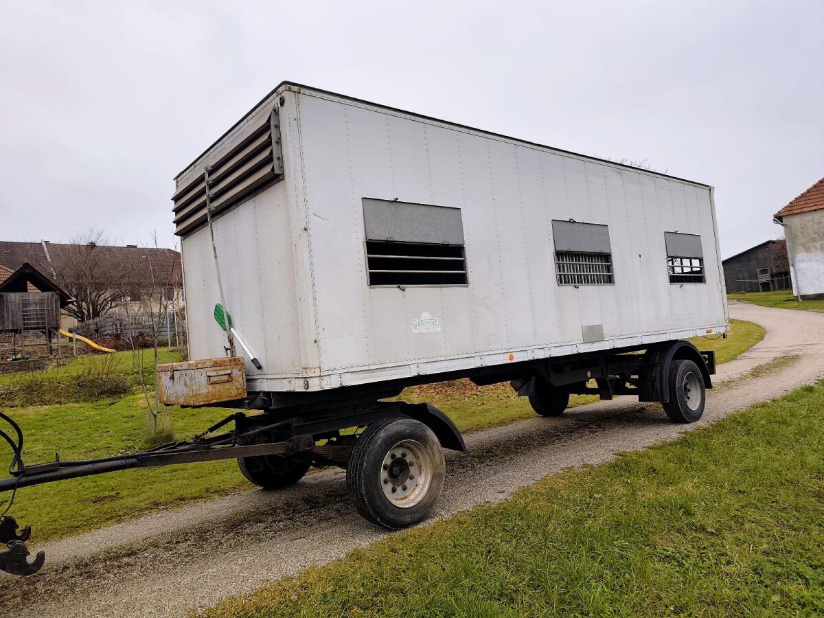 Viehanhänger 1