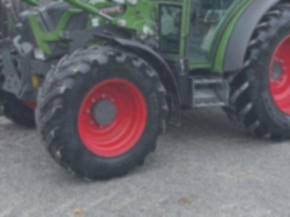 Fendt 207 VARIO Frontlader TMS 2020 3