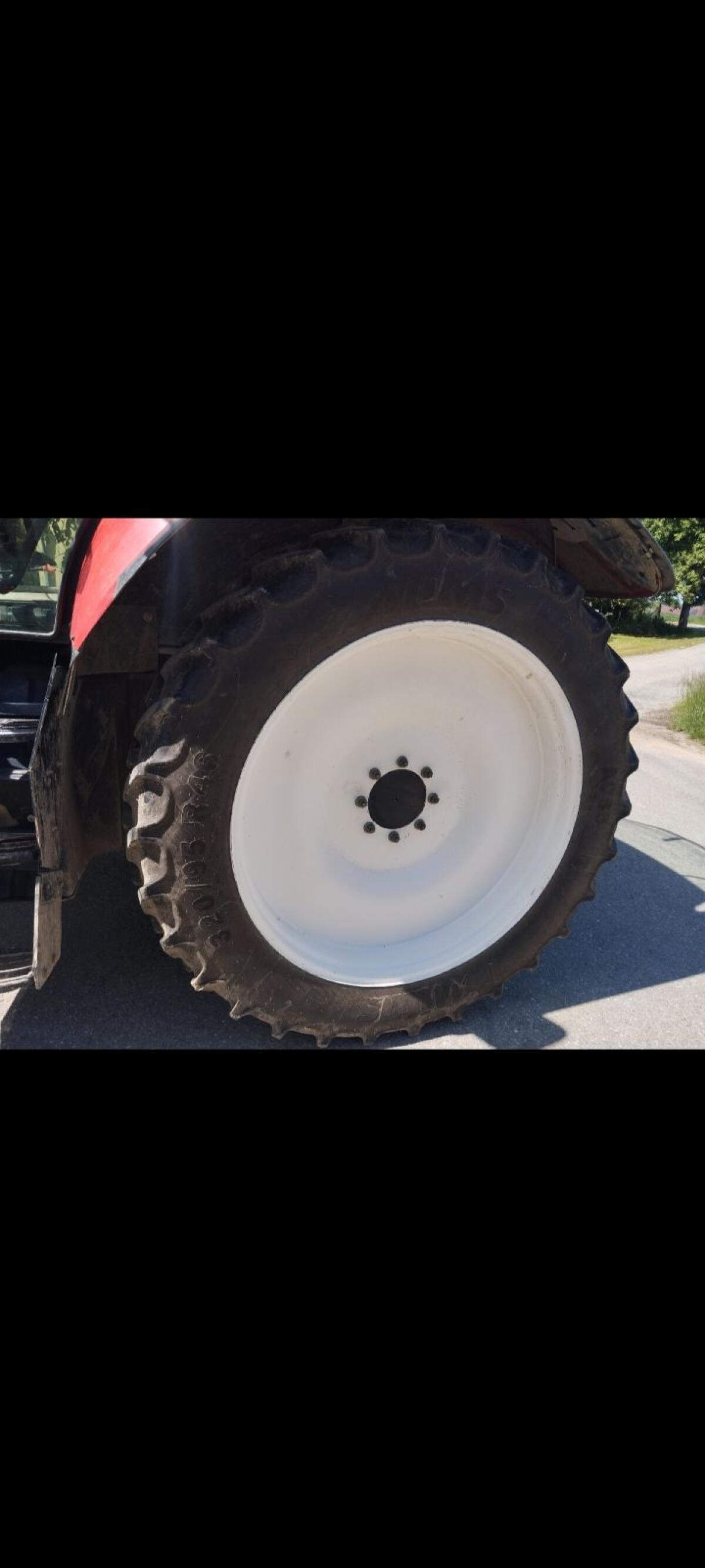 Pflegeräder, Pflegereifen, Kulturräder Steyr Case New Holland 2