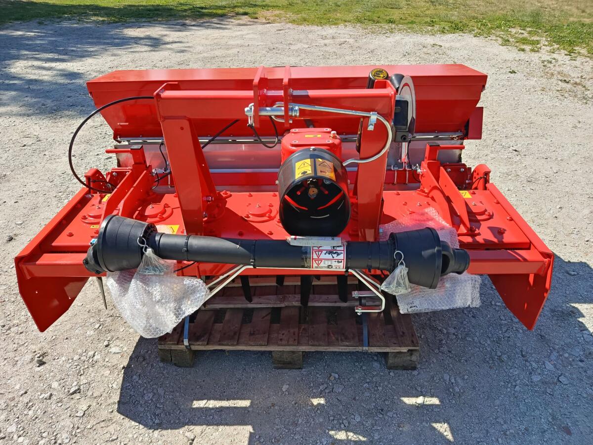 Kreiselegge Ortolan RH 170 mit Packerwalze 3