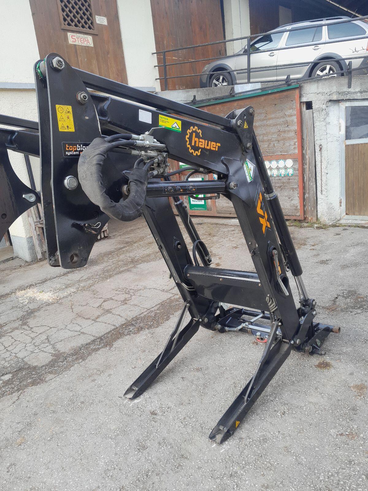 Verkaufe Hauer Frontlader POM VX90 1