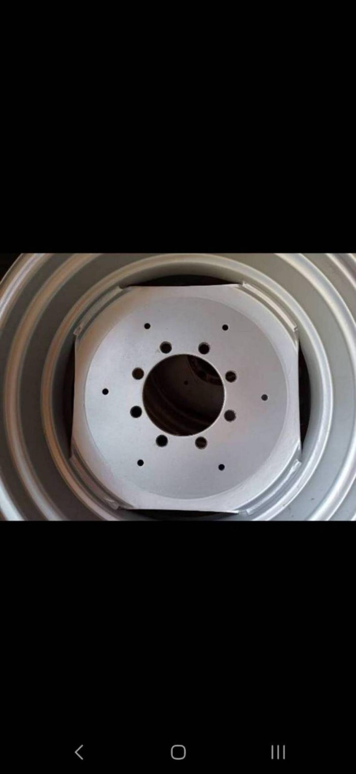 Kompletträder Fendt 304 LS 3