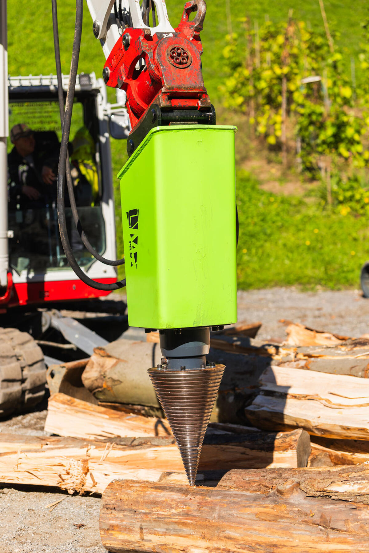 Kegelspalter Modell 4R mit Getriebe und Kolbenhydraulikmotor 3