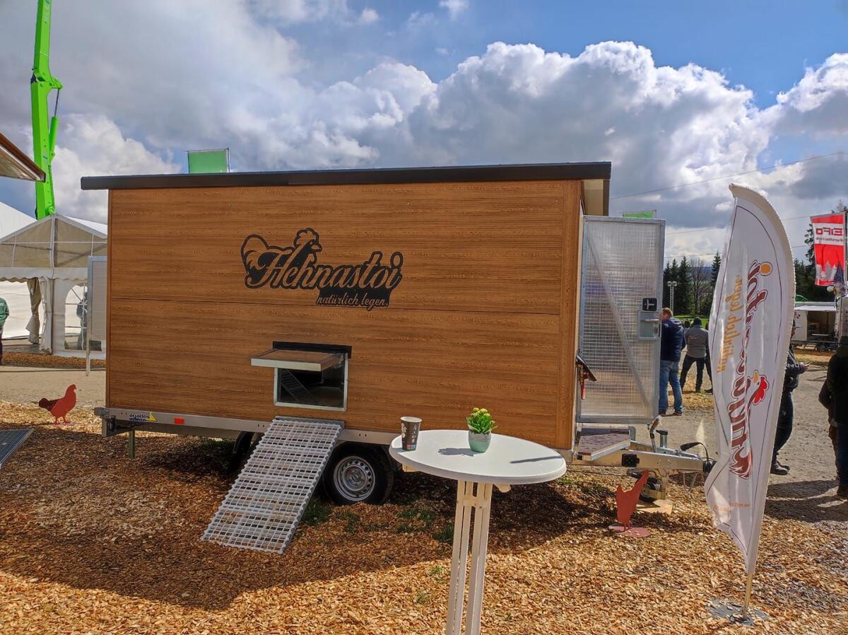 Mobiler Hühnerstall MBHS 50/80 1