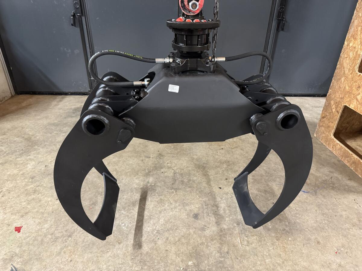 Holzzange 130 cm mit 3 t Rotator 3