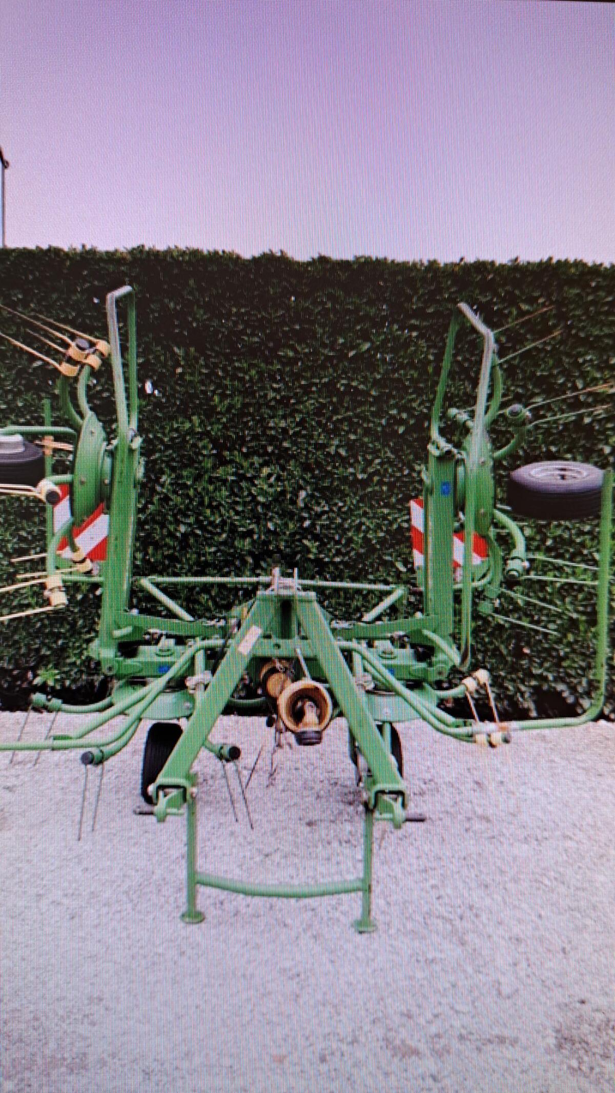 Suche Krone 4.62 Kreiselheuer Zetter Heuwender 1