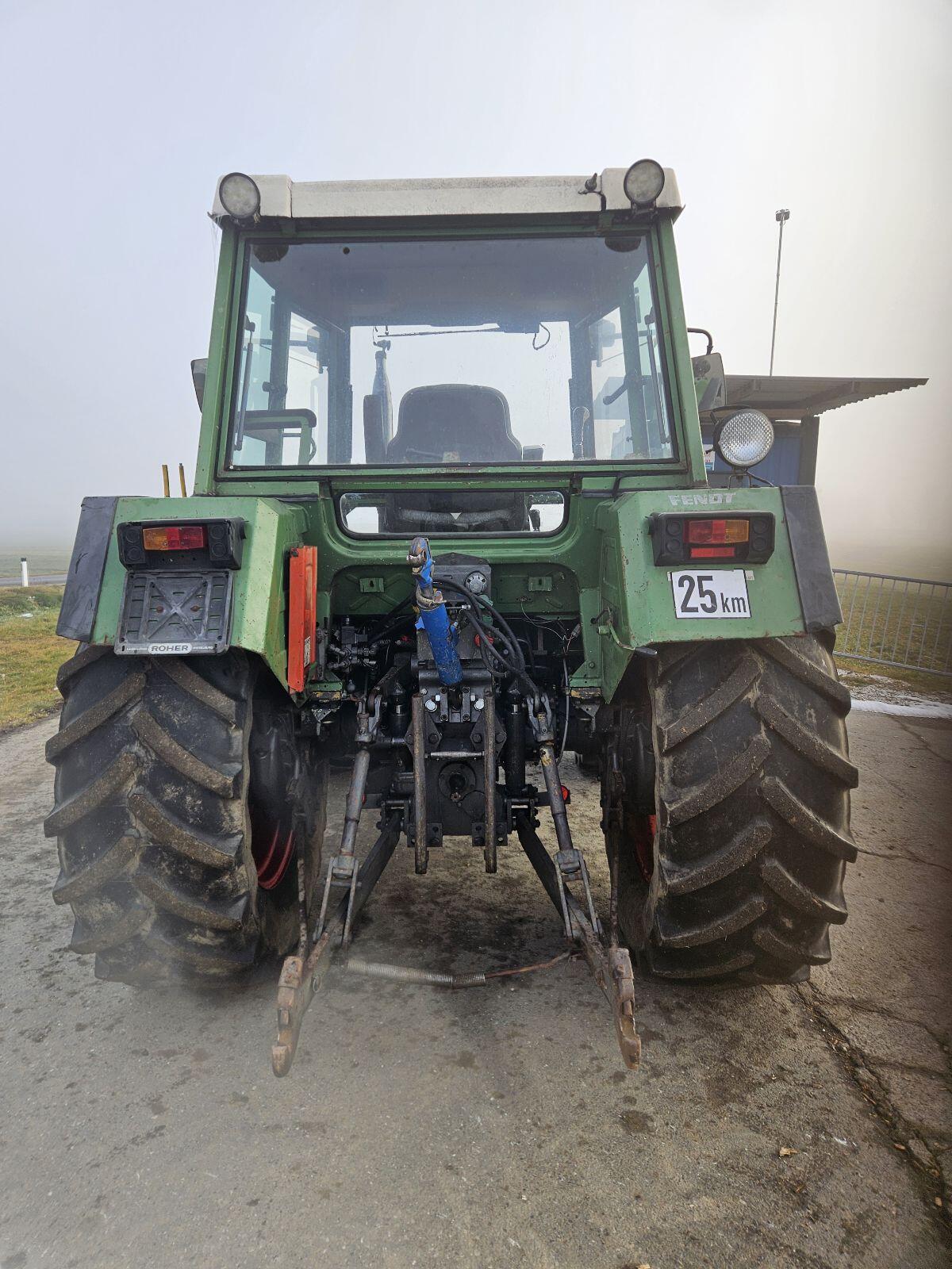 Fendt Farmer 309 LS 3