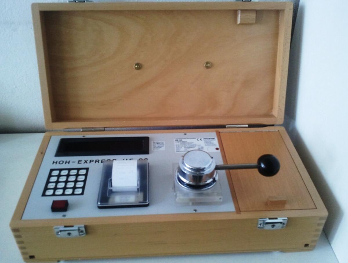 Pfeuffer HE 90 Feuchtemessgerät 3