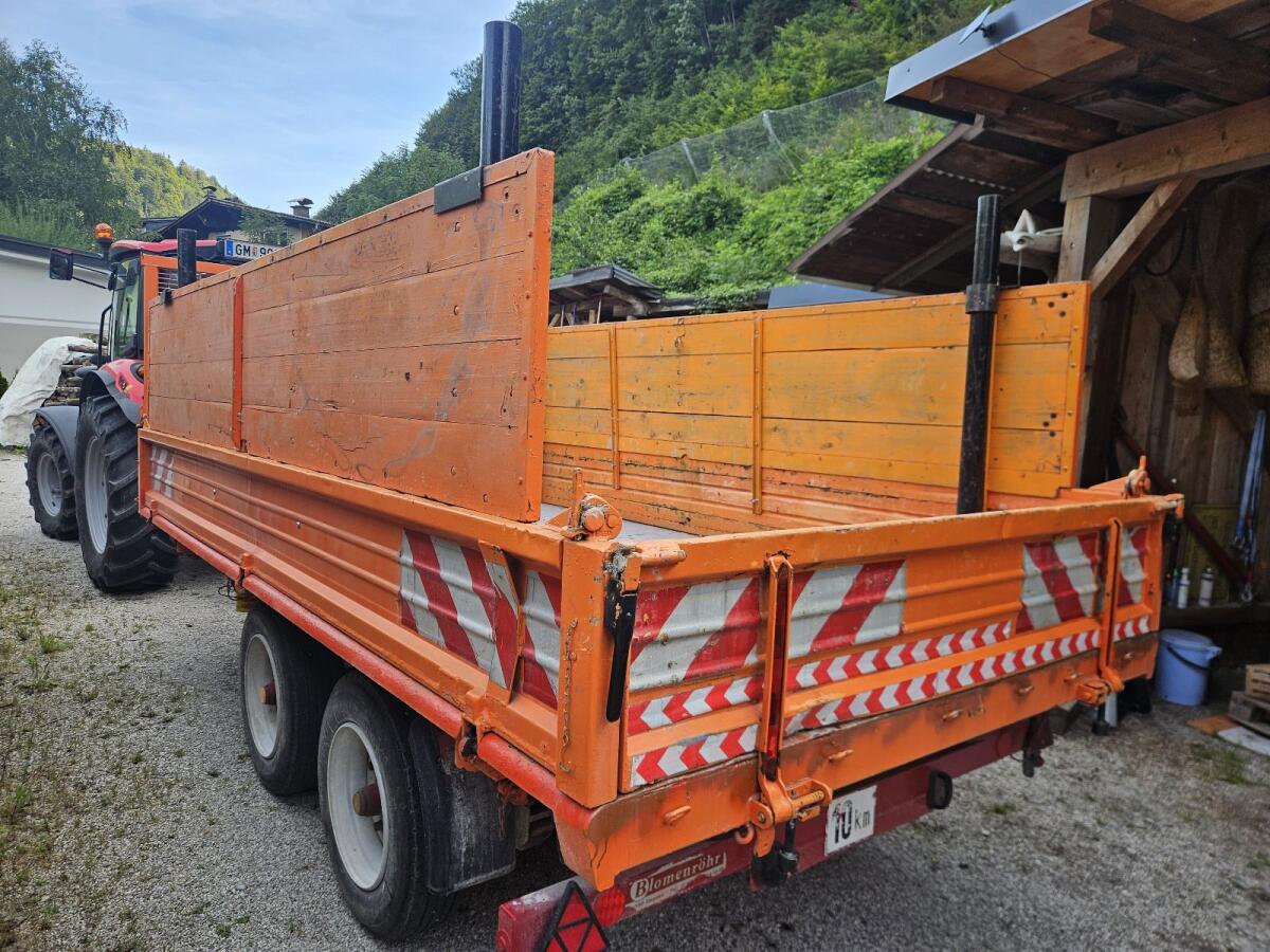 Anhänger Zwei-Achs-Kipper Tieflader 2