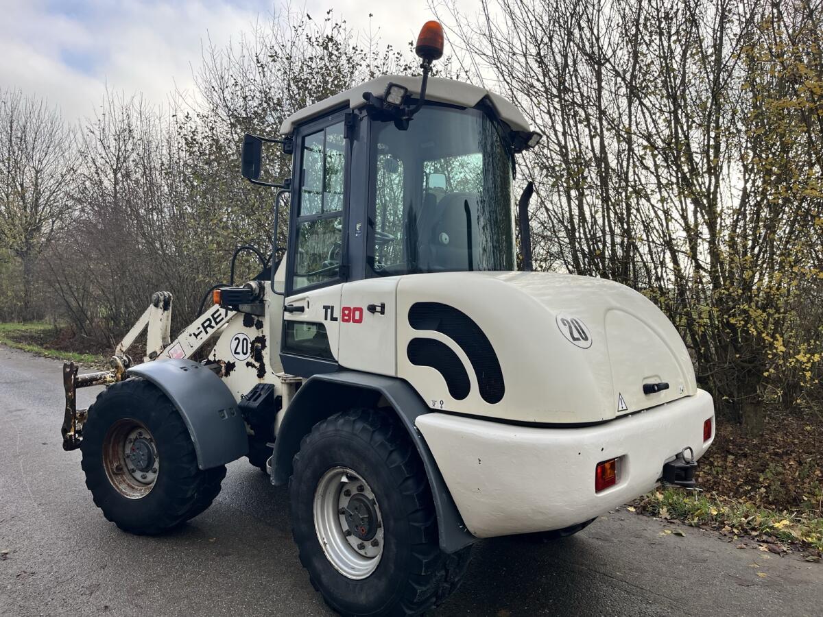 Terex TL 80 Radlader 3.800 Bstd. 2