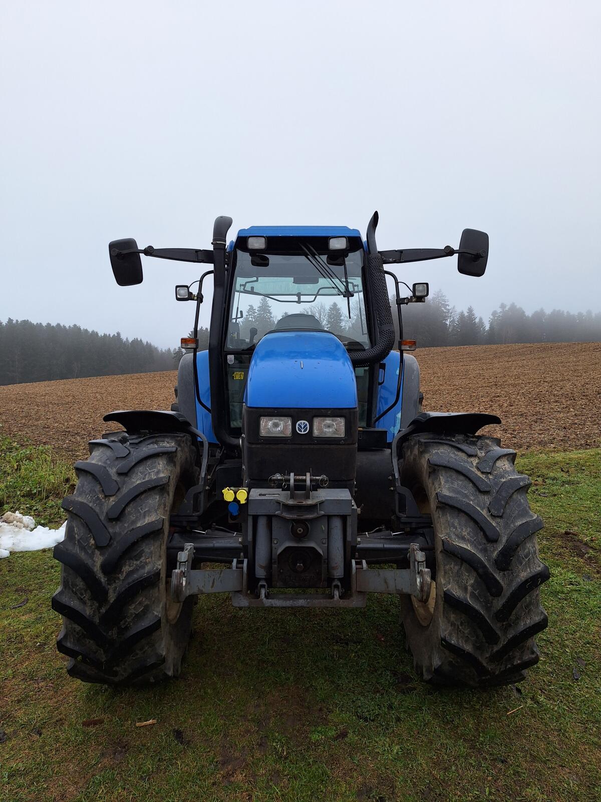 New Holland TS115 3