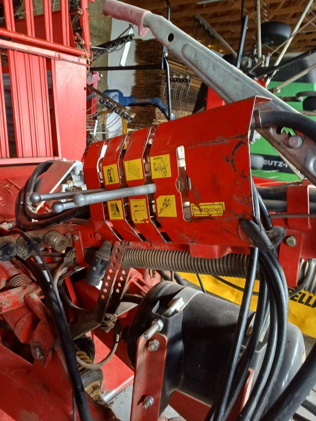 Ladewagen Ernteboss 2 3