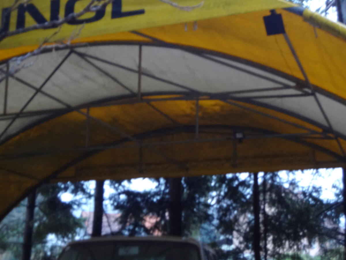 Suche Rundbogenzelt 1