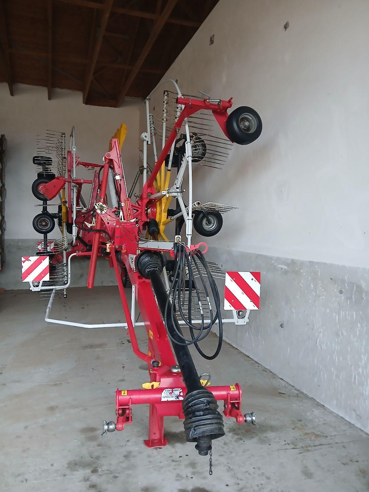 Pöttinger Top 812 Schwader 1