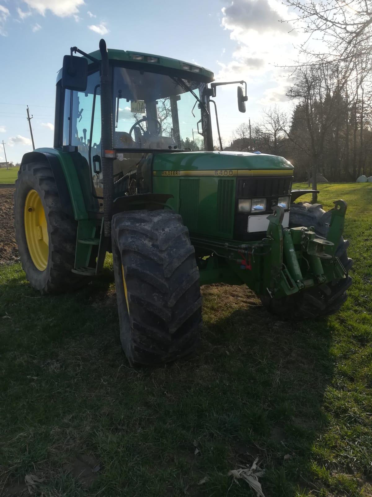 John Deere 6400 1