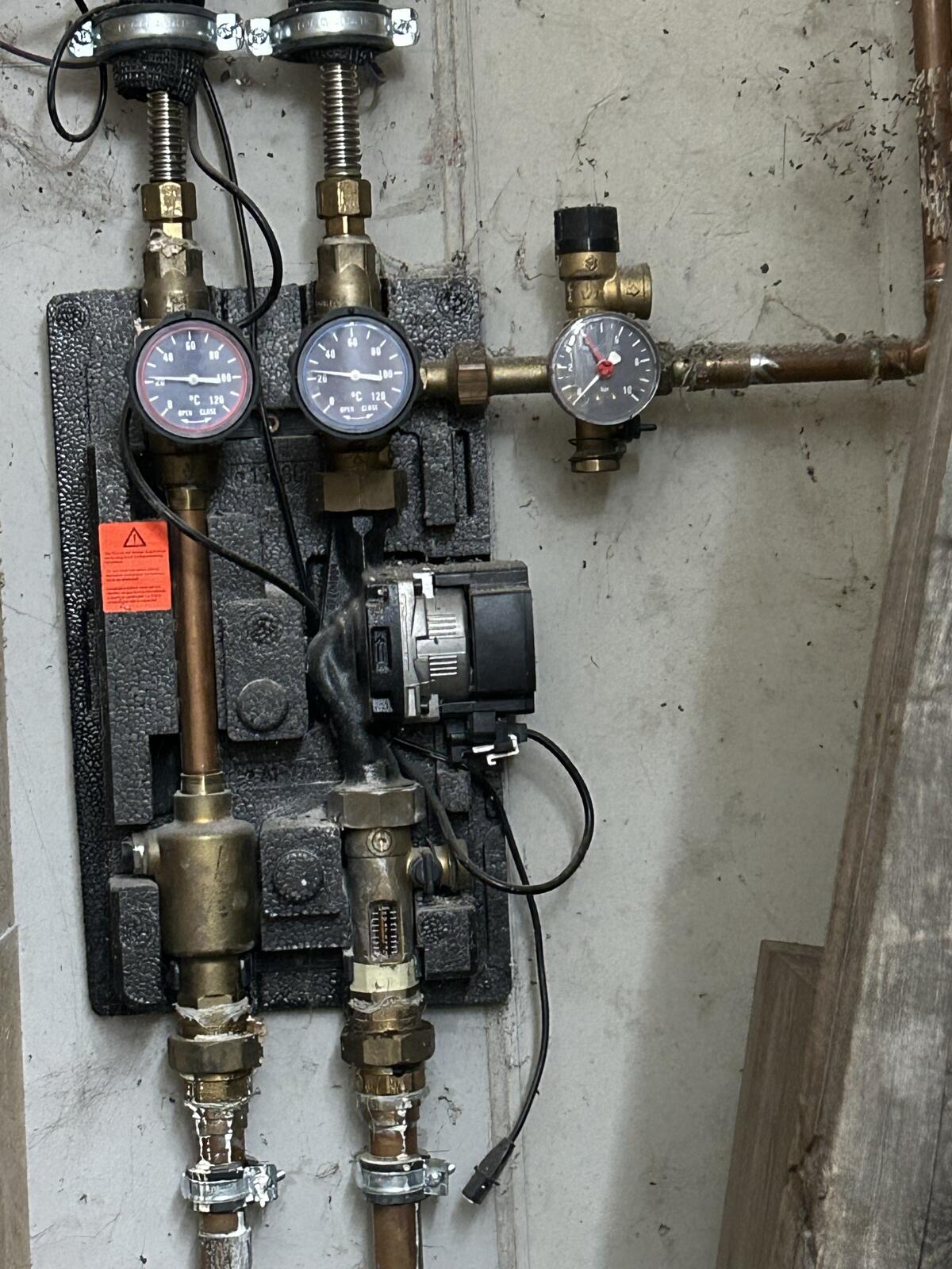 Thermische Solaranlage mit Zubehör 2